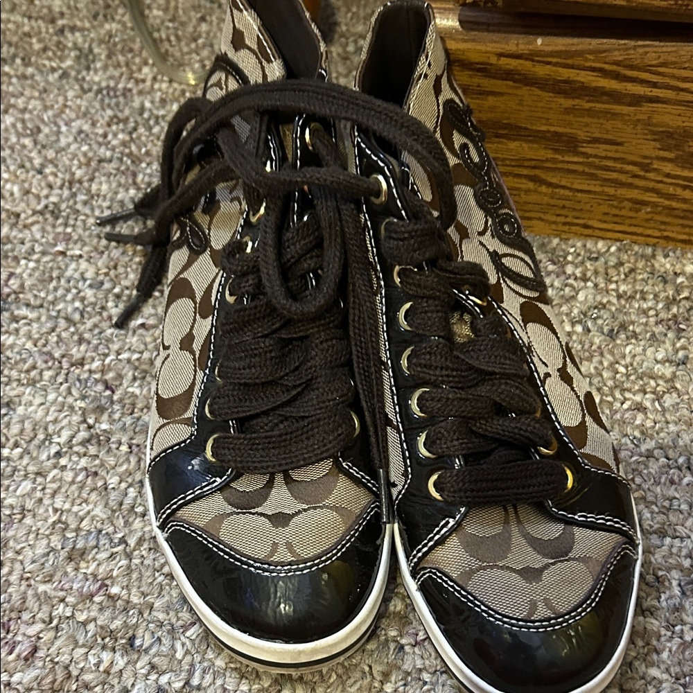 Coach Women's Black and Brown High-Top Sneakers